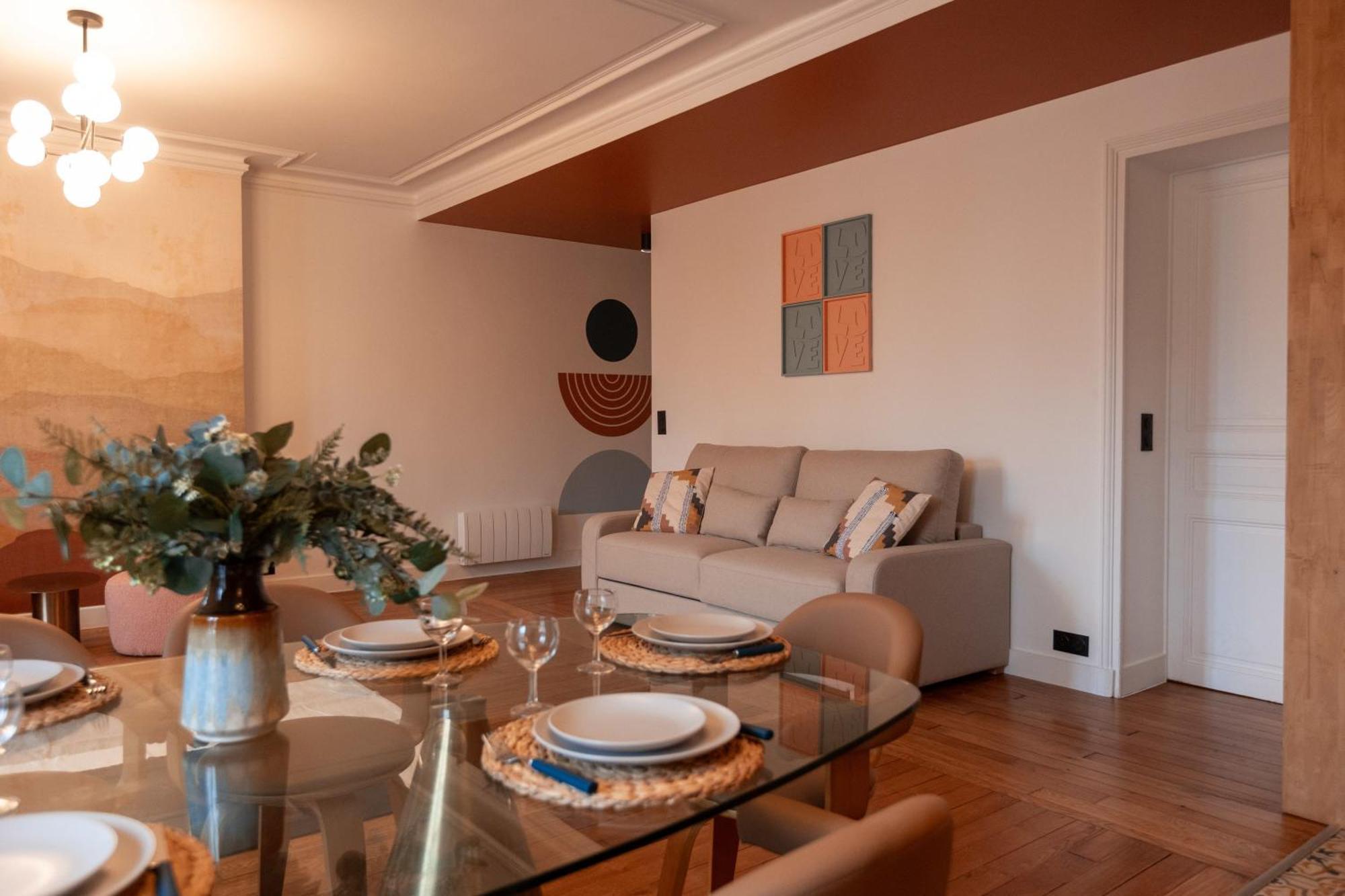 Chic Et Spacieux 6 Personnes- Cite De La Science Apartment Paris